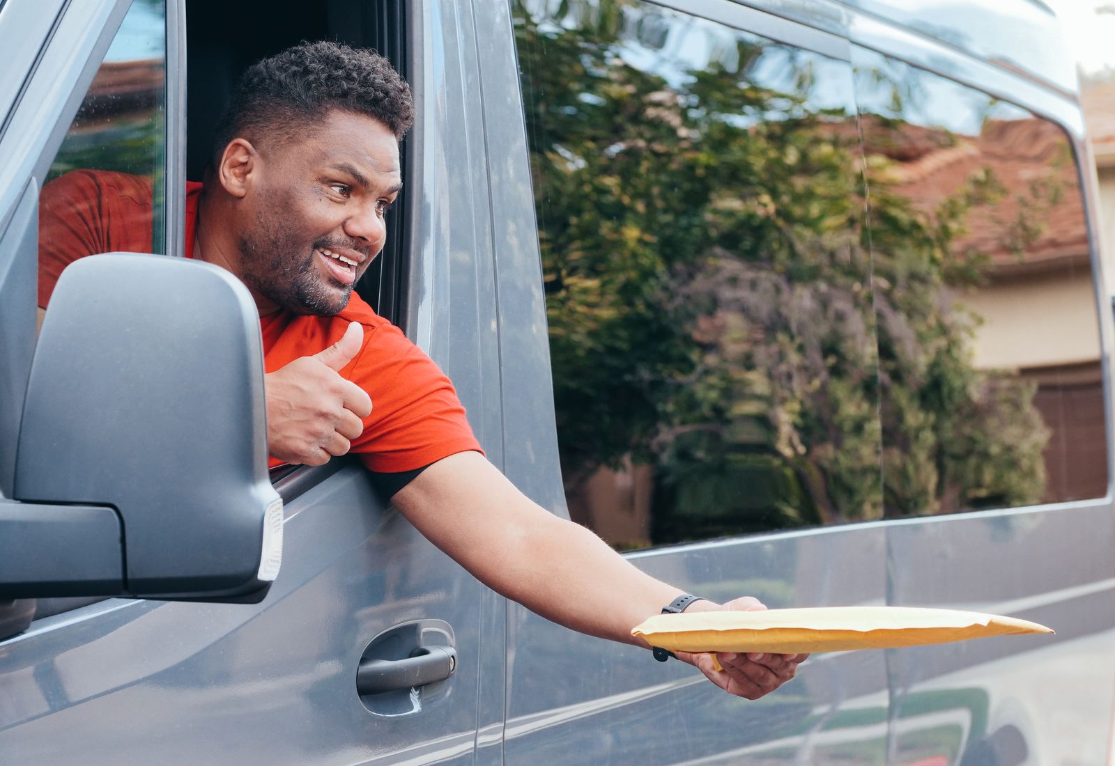 Last-mile delivery Singapore for eCommerce orders